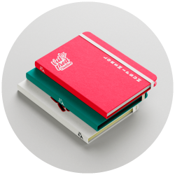 Servicio de encuadernación profesional para libros, reportes y materiales impresos